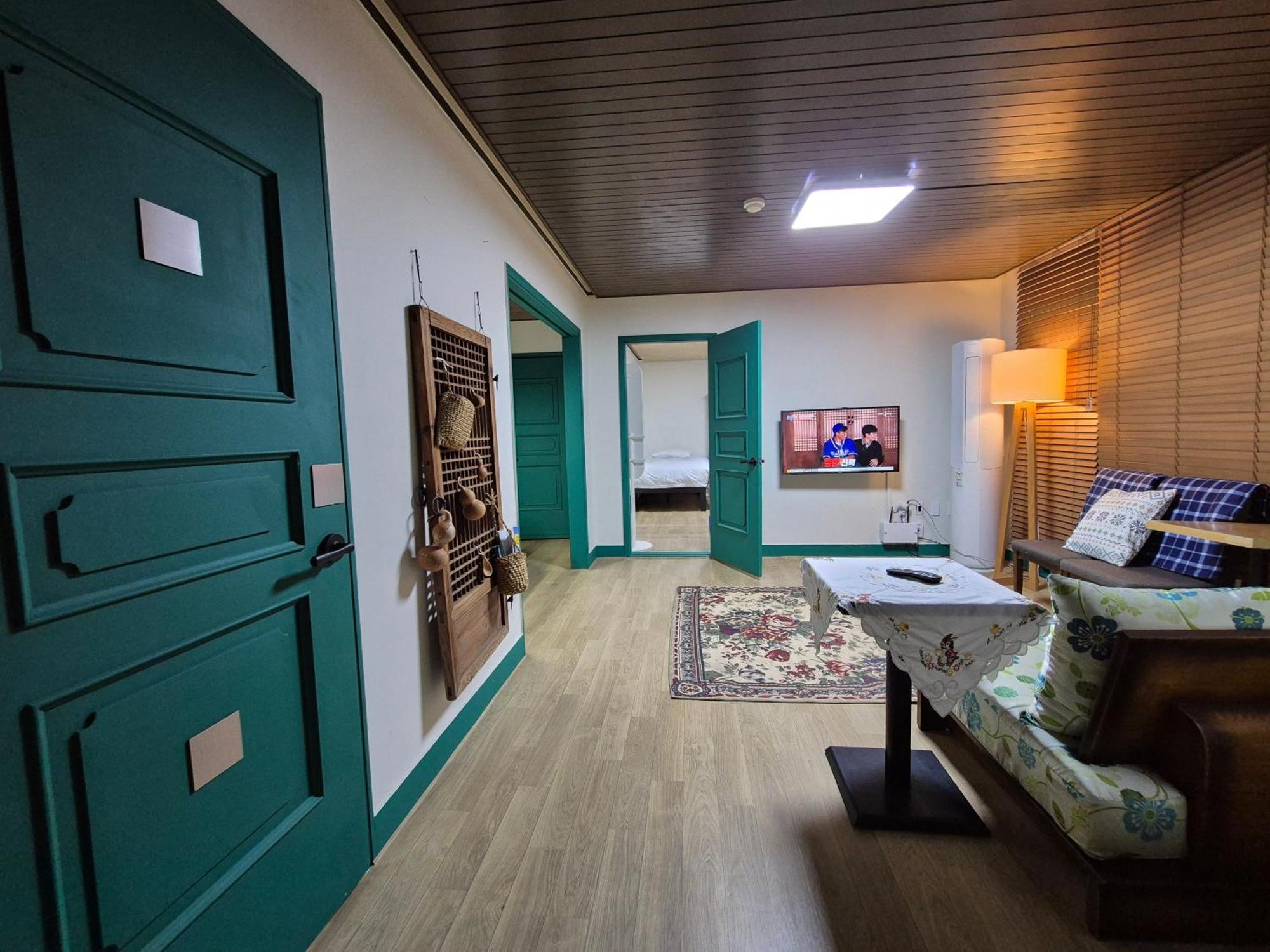 Stay Busan Seomyeon Room photo